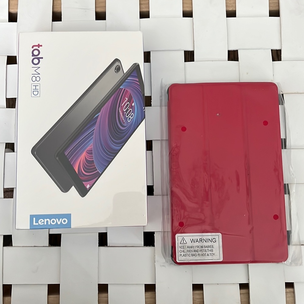 Brand new Lenovo M8 tablet